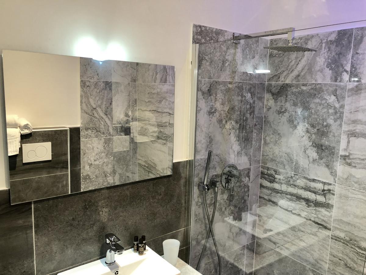 Art Atelier Borgo Couette-café